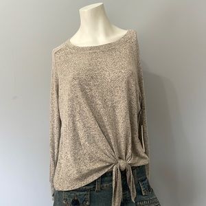 Mine Britton super soft front tie top from stitch fix Size M NWT Bundle & Save!